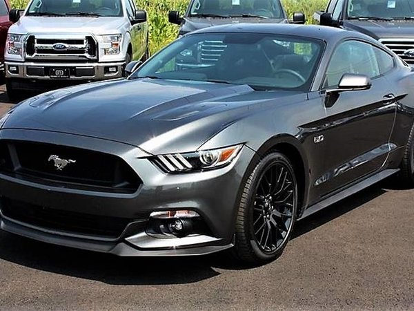 Ford Mustang Coupe Gt Premium 2017 Magnetique Met Usagé à
