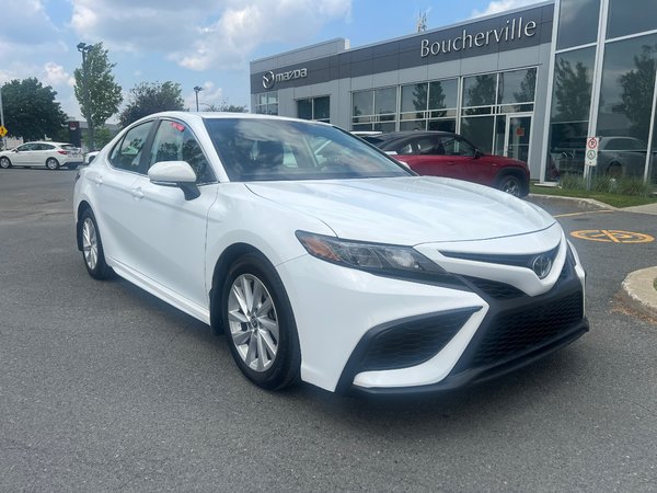 2023 Toyota Camry SE, AWD, BAS KM,