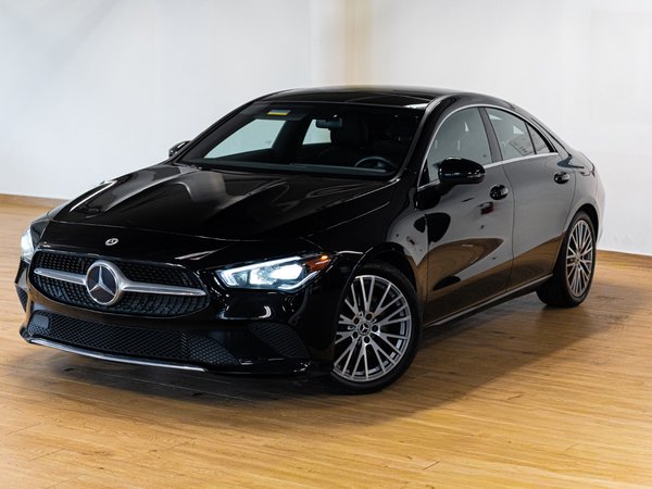 Mercedes-Benz CLA250 ** VOITURE PRESQUE NEUVE ** 2023