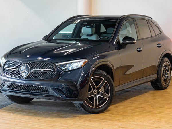 Mercedes-Benz GLC300 ** PLUS DE 11,000$ EN OPTIONS ** 2023