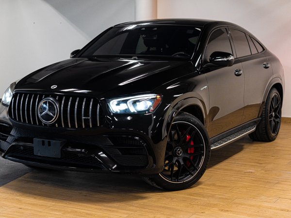 Mercedes-Benz GLE 63S COUPE ** PLUS DE 32,000$ EN OPTIONS ** 2022
