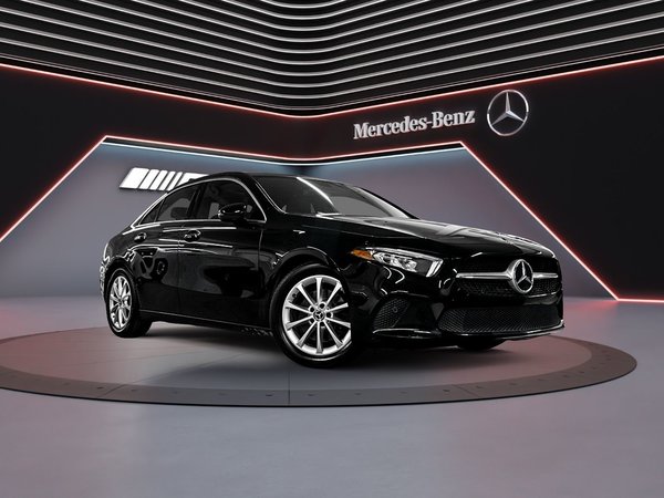 2022 Mercedes-Benz A220 4MATIC SEDAN