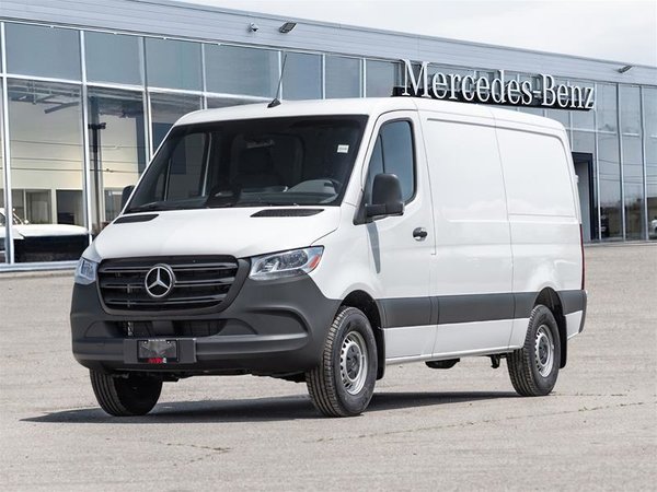 2026 Mercedes-Benz Sprinter 2500 144 Wheelbase Standard Roof RWD