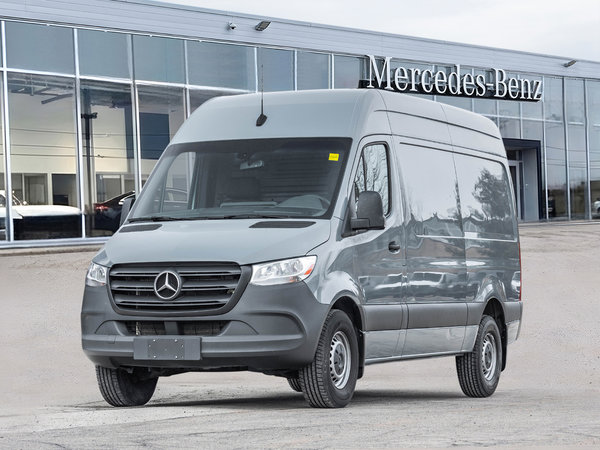2023 Mercedes-Benz Sprinter Cargo Van Low Roof (Std)