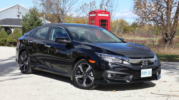 Les critiques de la Honda Civic 2016 sont sorties
