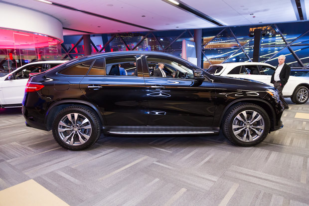 https://img.sm360.ca/ir/w620/images/article/mierins/20545//mercedes-benz_gle_2016-31458316494502.jpg