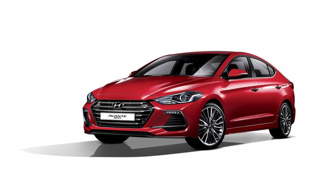 Hyundai Elantra Sport 2017 : le sourire derrière le volant