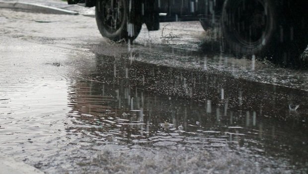 Qui dit pluie, dit aquaplanage.... et danger