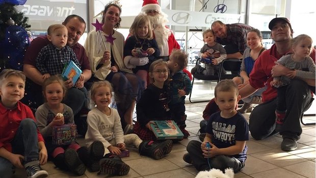 Le VRAI Père Noël est passé chez Hyundai Casavant