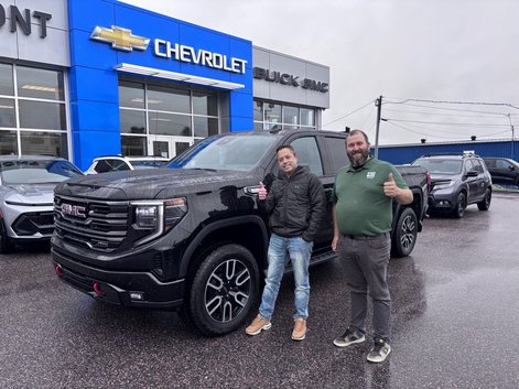 2025 GMC Sierra AT4