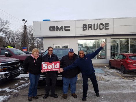 Bruce Chev RULES!