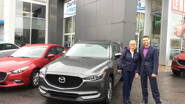 Merci Mme Dufresne de la confiance apportée à Chambly Mazda lors de l'acquisition de votre nouvelle Mazda CX5 2017