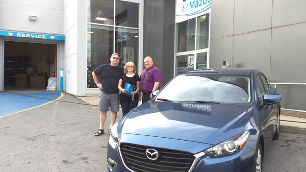 Félicitations Madame Demers pour votre nouvelle Mazda 3. 2017