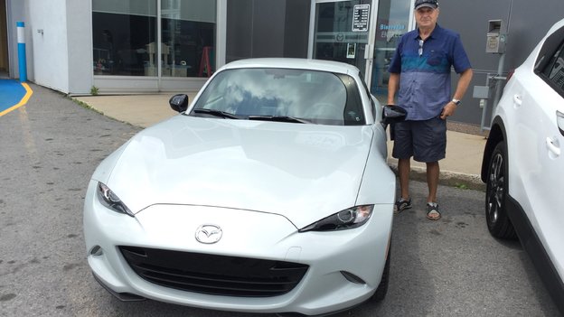 Félicitations Monsieur Théberge pour votre nouvelle Mazda MX5 2017