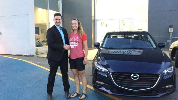 Félicitations Mme Bertrand pour l'achat de votre nouvelle Mazda 3 2017