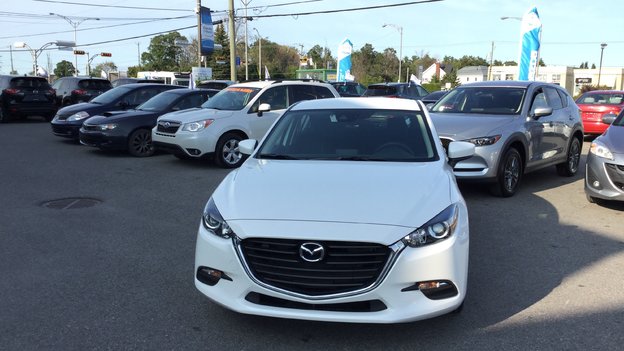 Félicitations Madame Evans pour votre nouvelle Mazda 3 sport 2017