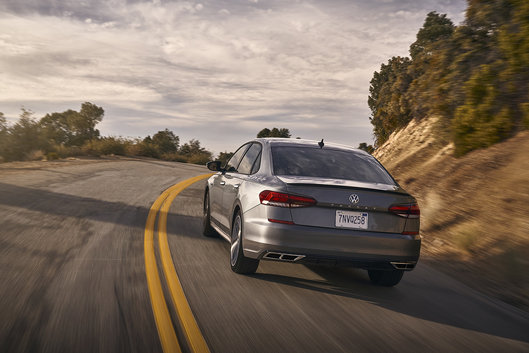 The 2020 Volkswagen Passat unveiled in Detroit