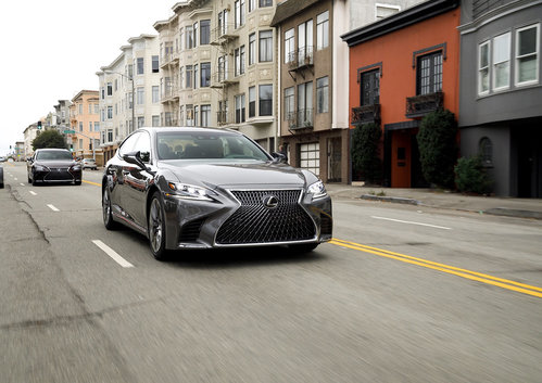 Lexus LS 2019 : fusion géniale entre une berline et un coupé