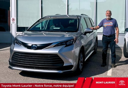 Mon nouveau Sienna Hybride LE 2024, WOW! Merci à l’équipe Toyota Mont-Laurier!