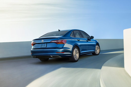 2019 Volkswagen Jetta Reviews: They are out and they are positive