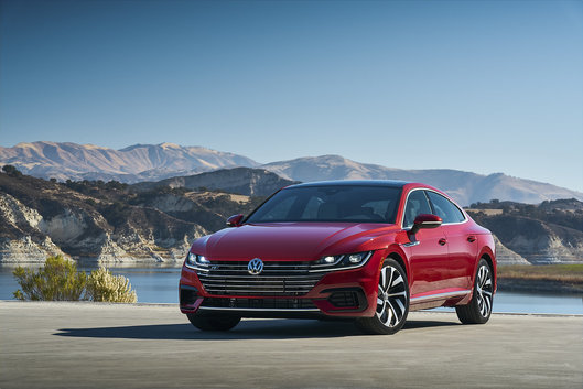 Why Buy a 2019 Volkswagen Arteon?