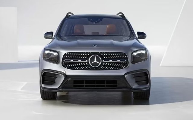 2026 Mercedes-Benz GLB vs 2025 vs 2024: Key Differences