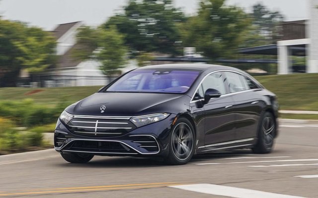 The Mercedes-Benz EQS goes nearly 600 km on a single charge