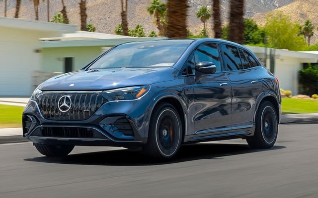 Let the Mercedes-Benz EQE SUV handle the charging math