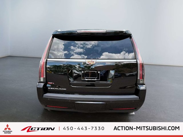 2015 Cadillac Escalade Luxury-3
