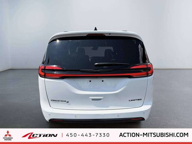 2025 Chrysler Pacifica Limited Toit Pano Cuir Navigation Mags-3
