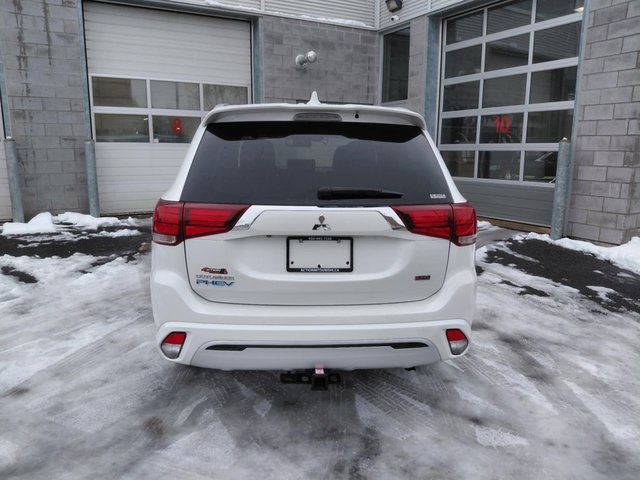 Mitsubishi Outlander PHEV Samedi 29 nov Vente Privé Liquidation d'occasions 2020-4