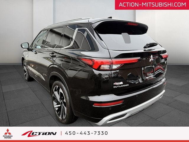 Mitsubishi Outlander PHEV GT S-AWC  Cuir Toit Ouvrant Mags A / C Caplay 2023-4