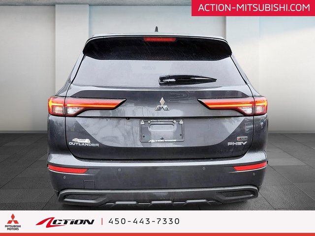 Mitsubishi Outlander PHEV ES S-AWC 7 Passagers Carplay Android Auto Mags 18 2024-3