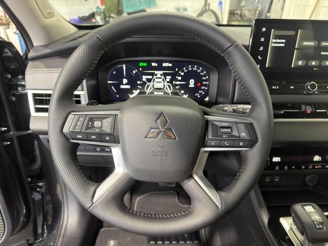 Mitsubishi Outlander Plug-In Hybrid ES 2026-2