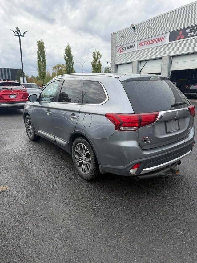Mitsubishi Outlander GT 4x4 7 Passagers Jamais Accidenté Toit Ouvrant 2016-3