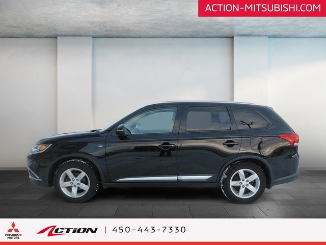 Mitsubishi Outlander AWC SE V6. 7 PASSAGERS. TOIT OUVRANT. 2017-1