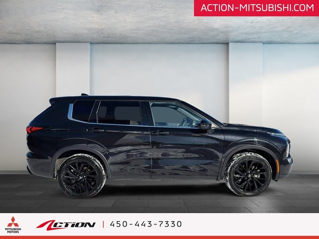 Mitsubishi Outlander NOIR S-AWC Toit Pano Cuir Bancs Chauffants Boss 2023-5