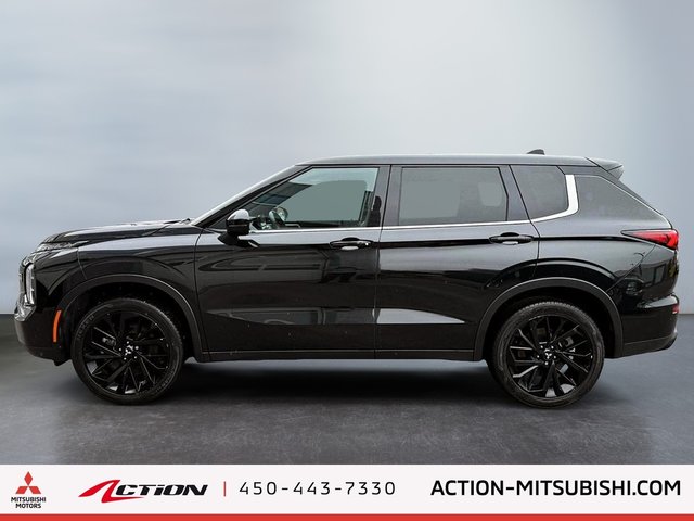 2023 Mitsubishi Outlander NOIR S-AWC Toit Pano Cuir Bancs Chauffants Boss-1