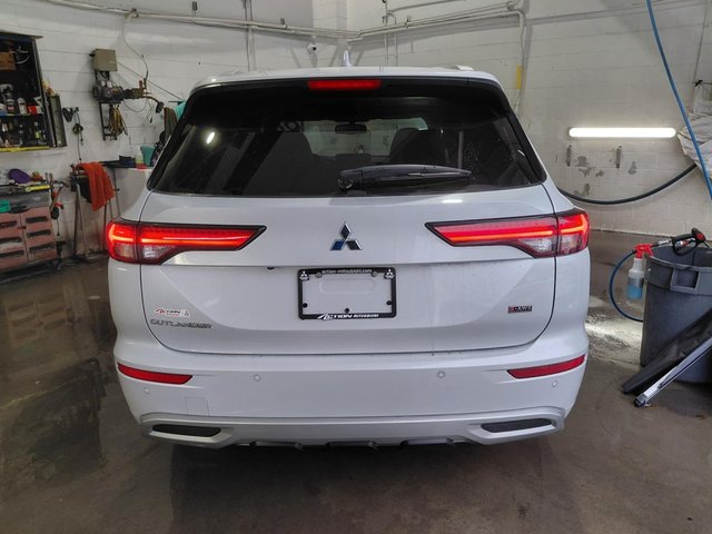 2024 Mitsubishi Outlander GT Premium S-AWC Bose Toit Pano Cuir Mags-4
