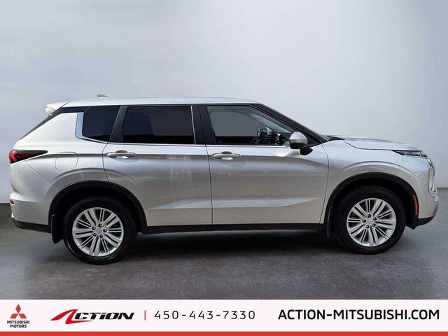 2024 Mitsubishi Outlander ES Carplay Android Auto A / C Gr.Électriques-5