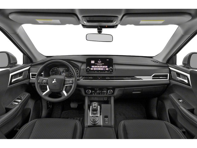 2024 Mitsubishi Outlander LE-4