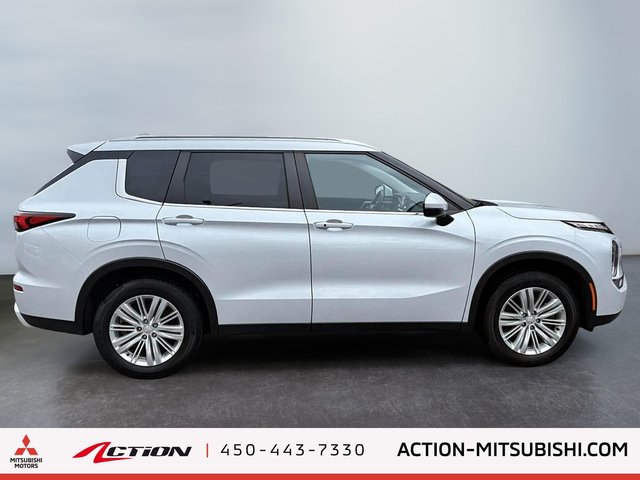 Mitsubishi Outlander SE Toit Pano Apple Carplay/Android Jante 18 Camér 2024-5