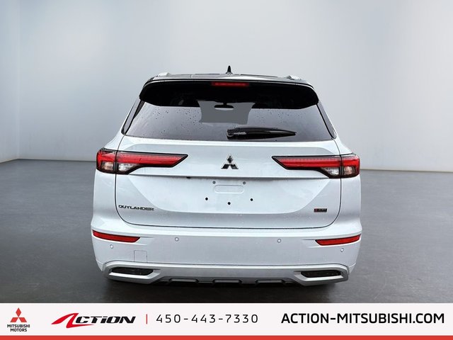 Mitsubishi OUTLANDER GT S-AWC Blanc/Toit noir 7 Places Toi Cuir Mags 20 2024-3