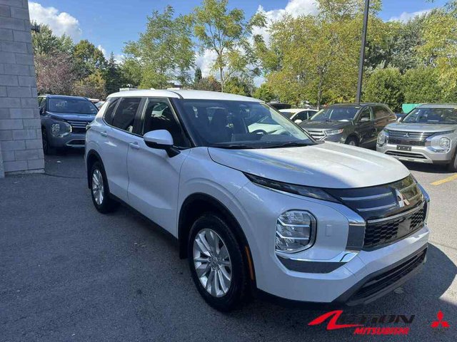 2026 Mitsubishi Outlander ES S-AWC-0
