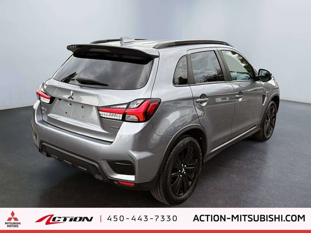 2023 Mitsubishi RVR LE-3