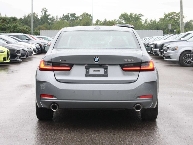 2025 BMW 3 Series 330i xDrive-4