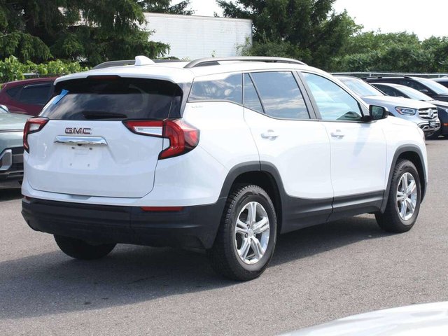 2024 GMC Terrain SLE-3