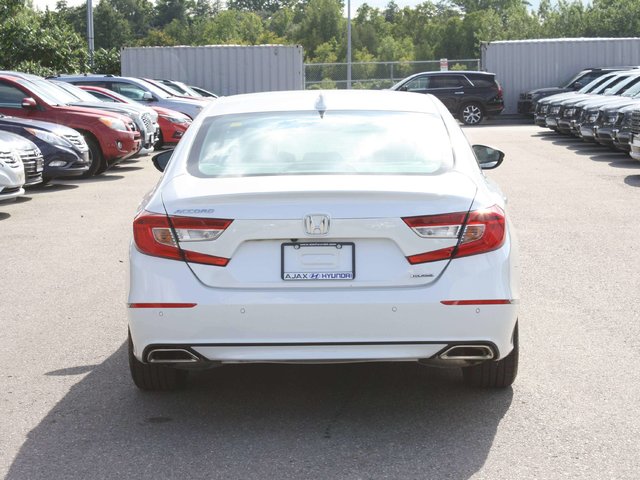 2020 Honda Accord Touring-4