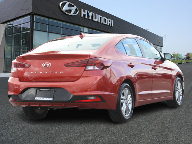 2020 Hyundai Elantra Luxury-3