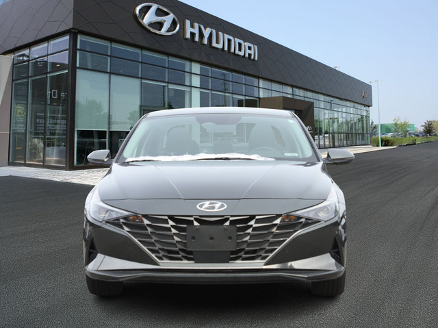2023 Hyundai Elantra Luxury-1